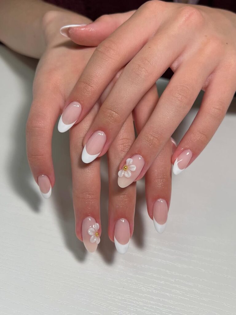 Invisible French Tip Nails