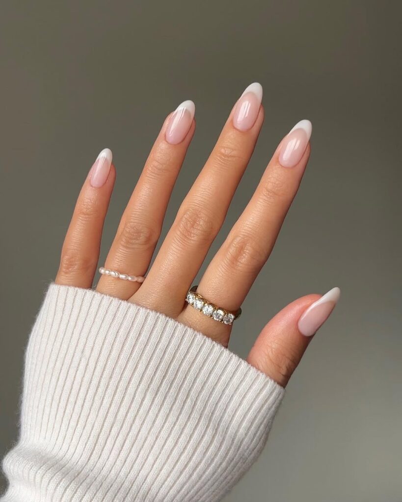 Invisible French Tip Nails