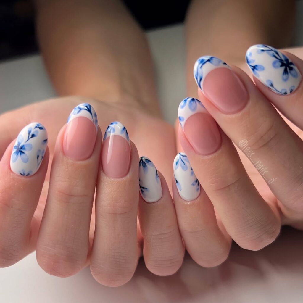 Holiday Nail