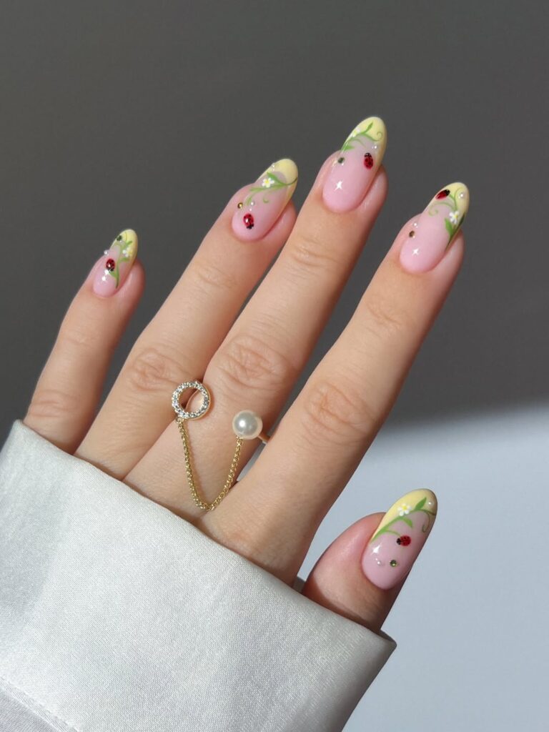 Ladybug Nail