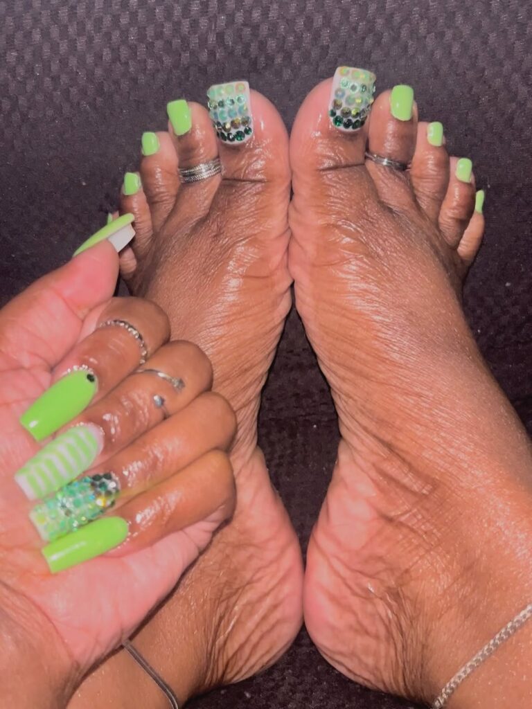 Mani Pedi Design