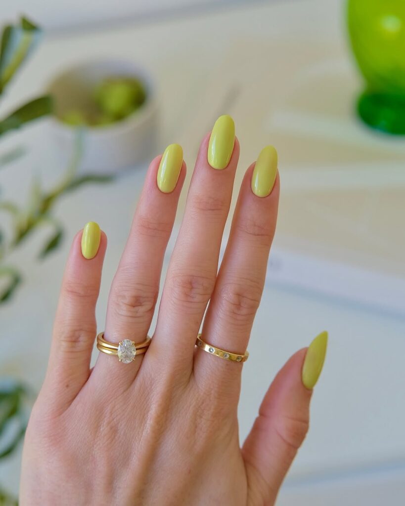 Pistachio Butter Nails