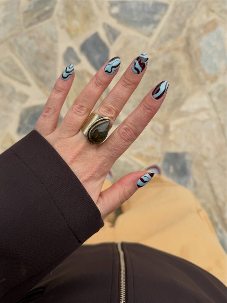 Luxury Rich Girl Nails