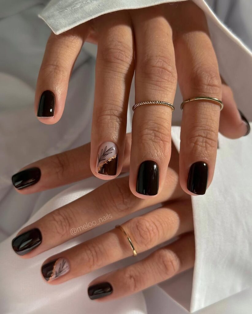 Short Acrylic Nails