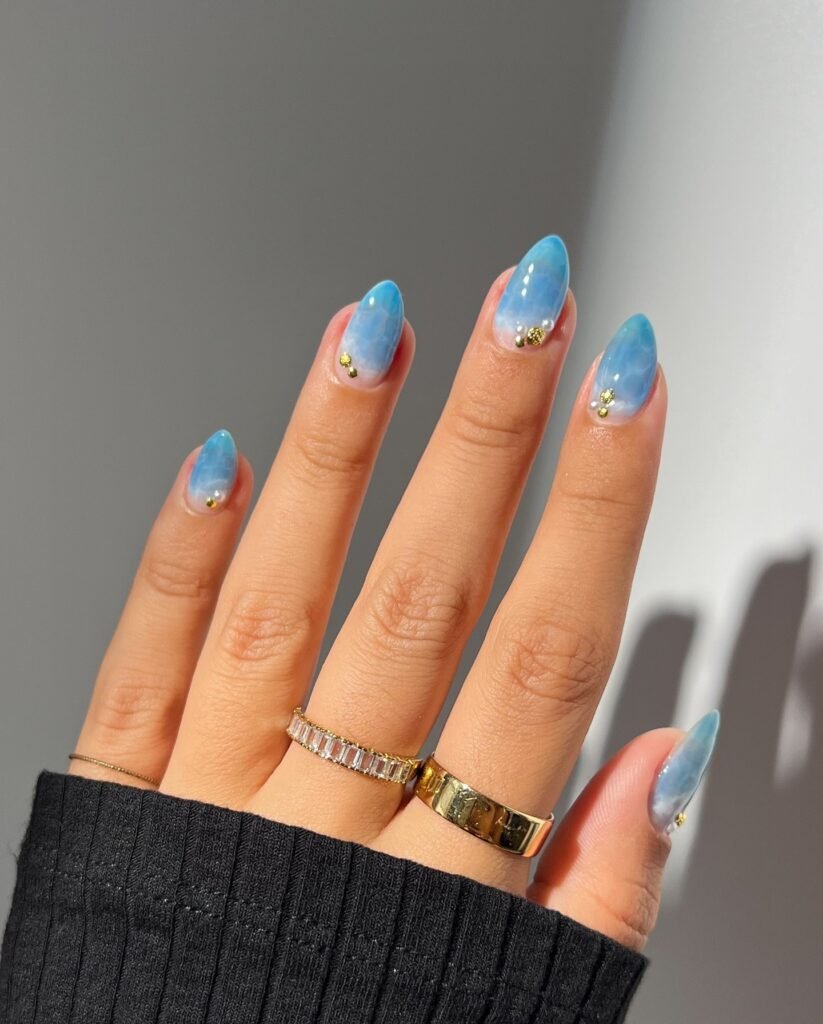 Dreamy Beach Nail
