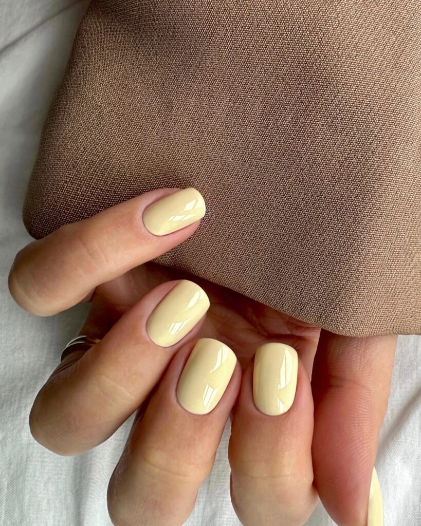Short Gel Nails